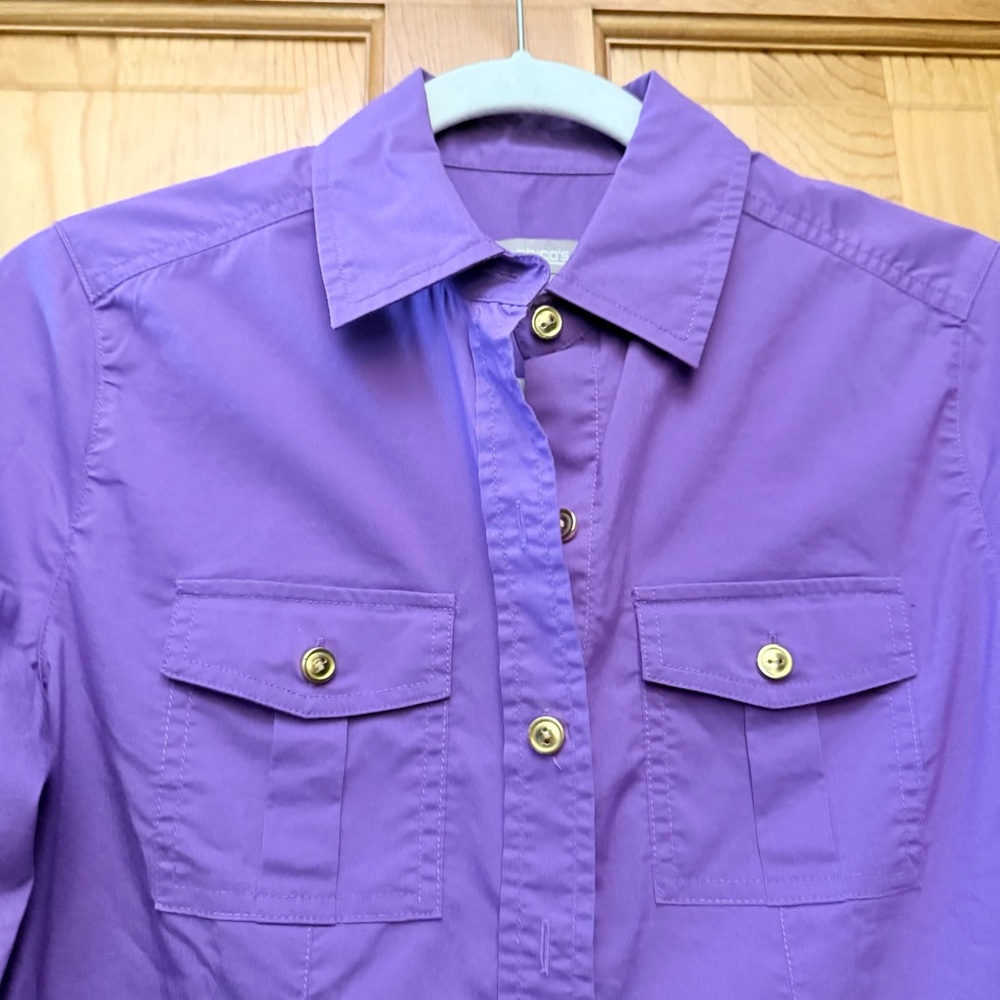 Chico’s Button-Front Utility Shirt – Size 0 (S/4–6) – Purple – Roll Tab Sleeves - Picture 4 of 7